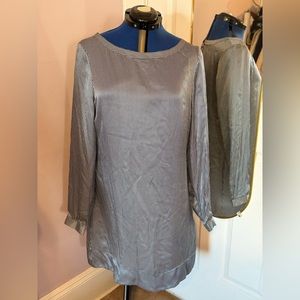 Women’s Ben Sherman silk shift in miniature navy houndstooth pattern.